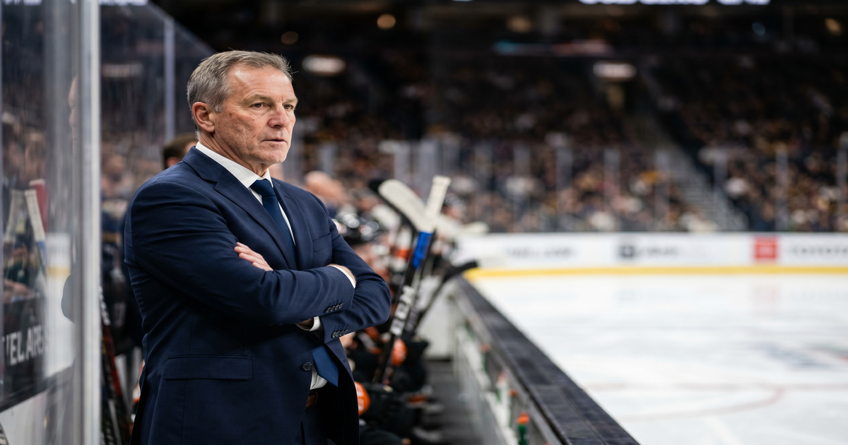 Mike Babcock Returns Behind Oilers Bench